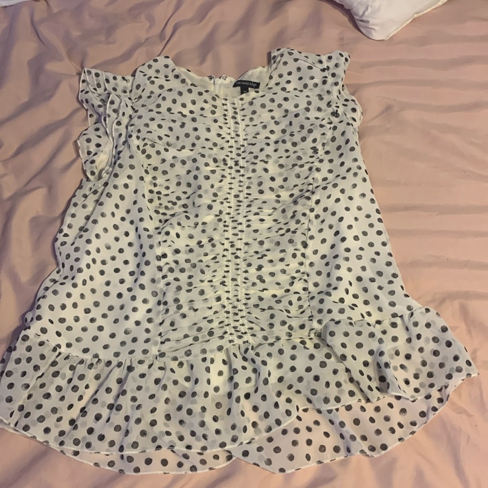 Medium polkadot shirt